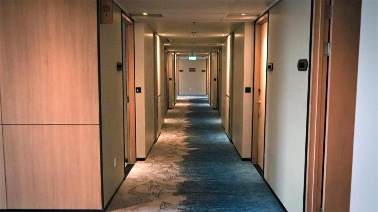 Mercure Самарінда Екстер'єр фото